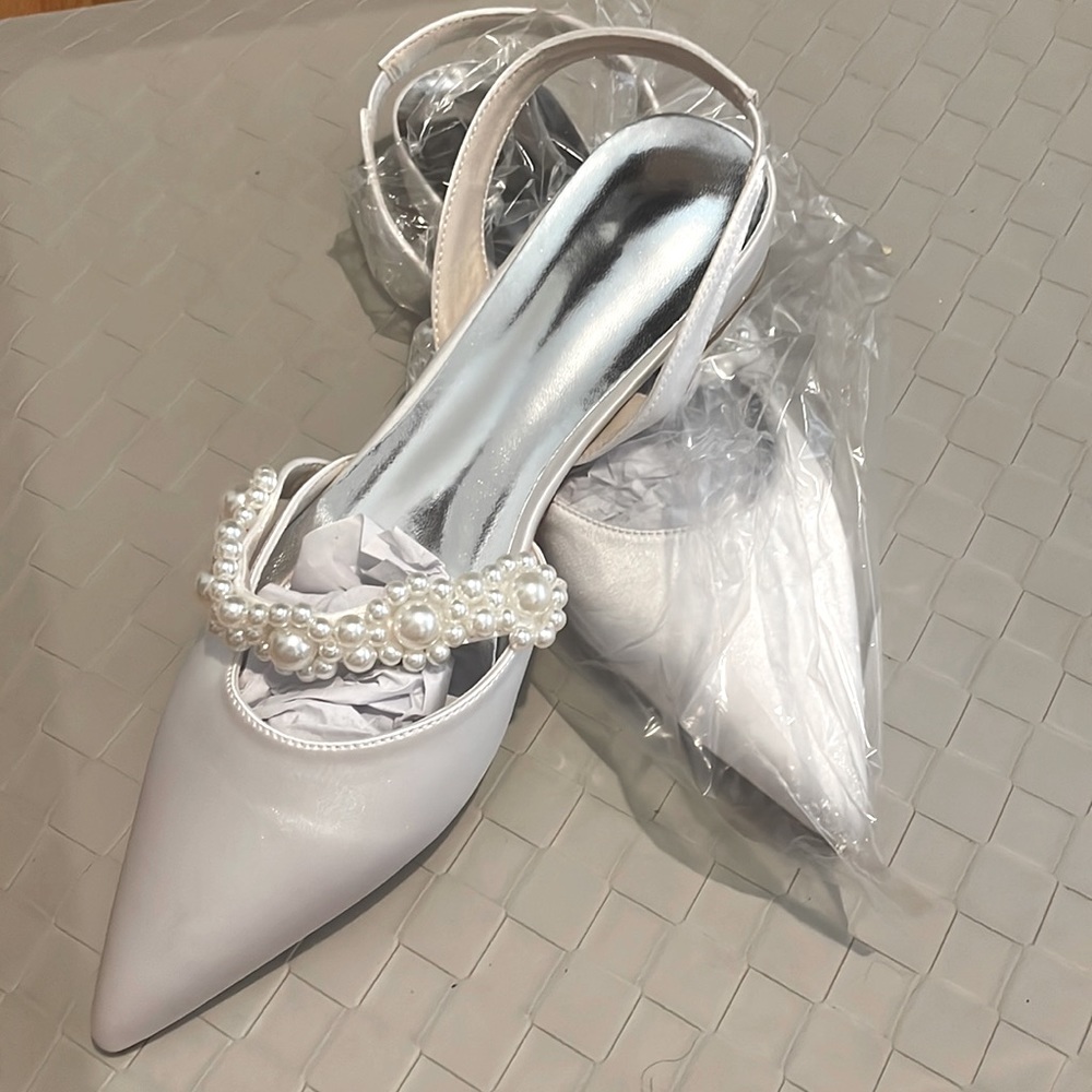 Brand New Bridal Flats with Pearls
